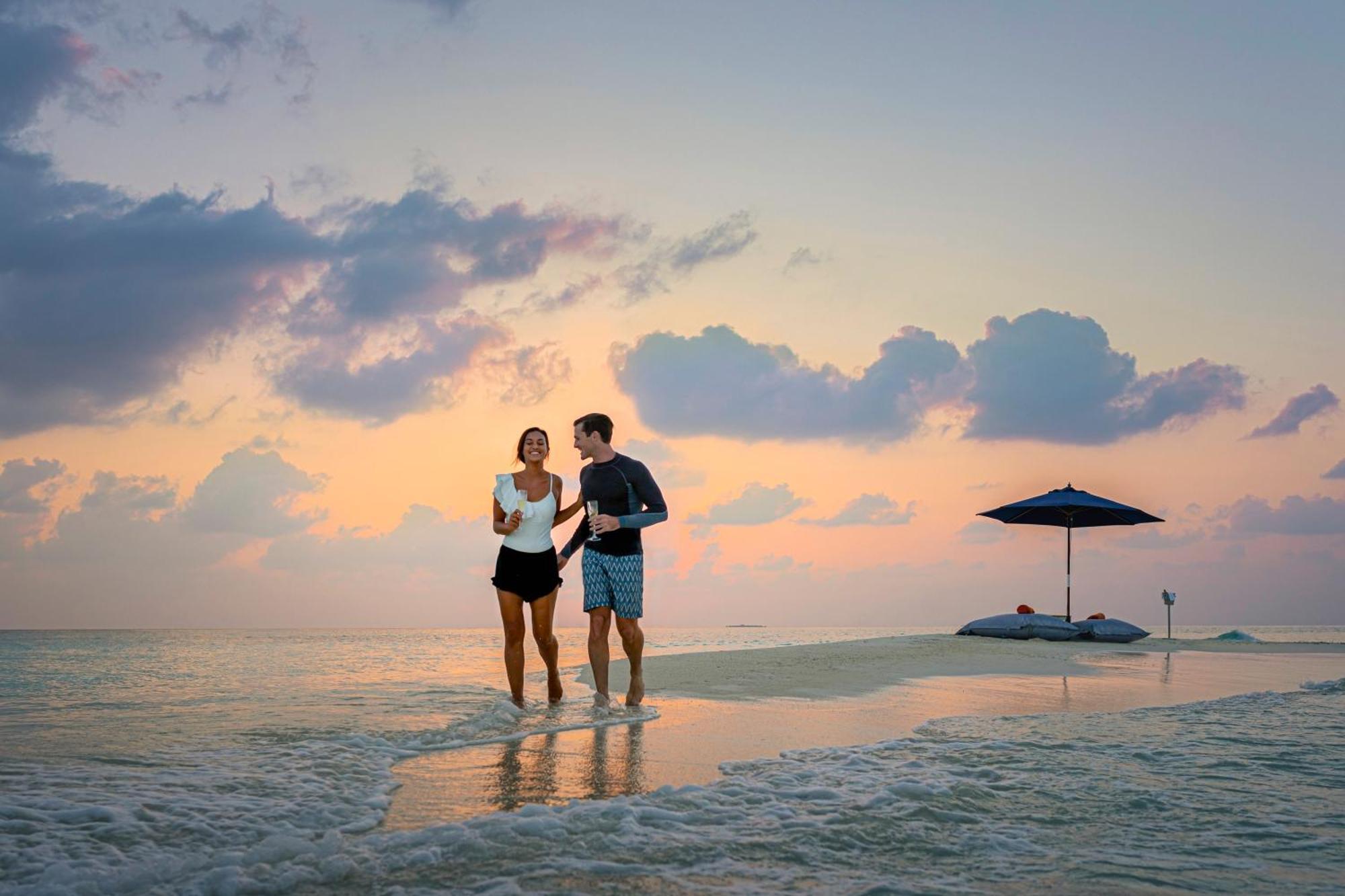Emerald Faarufushi Resort & Spa Ugoofaaru Esterno foto