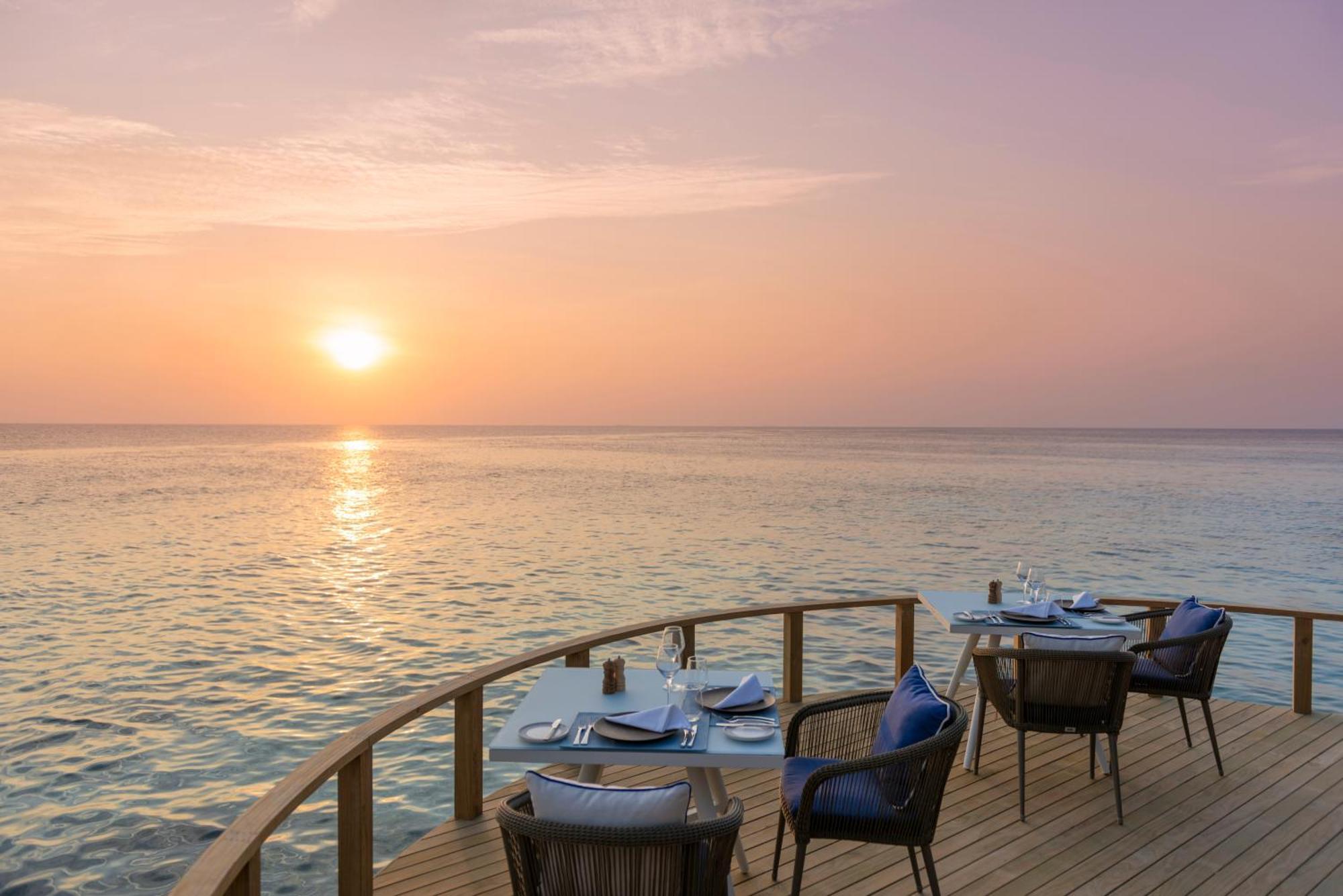 Emerald Faarufushi Resort & Spa Ugoofaaru Esterno foto