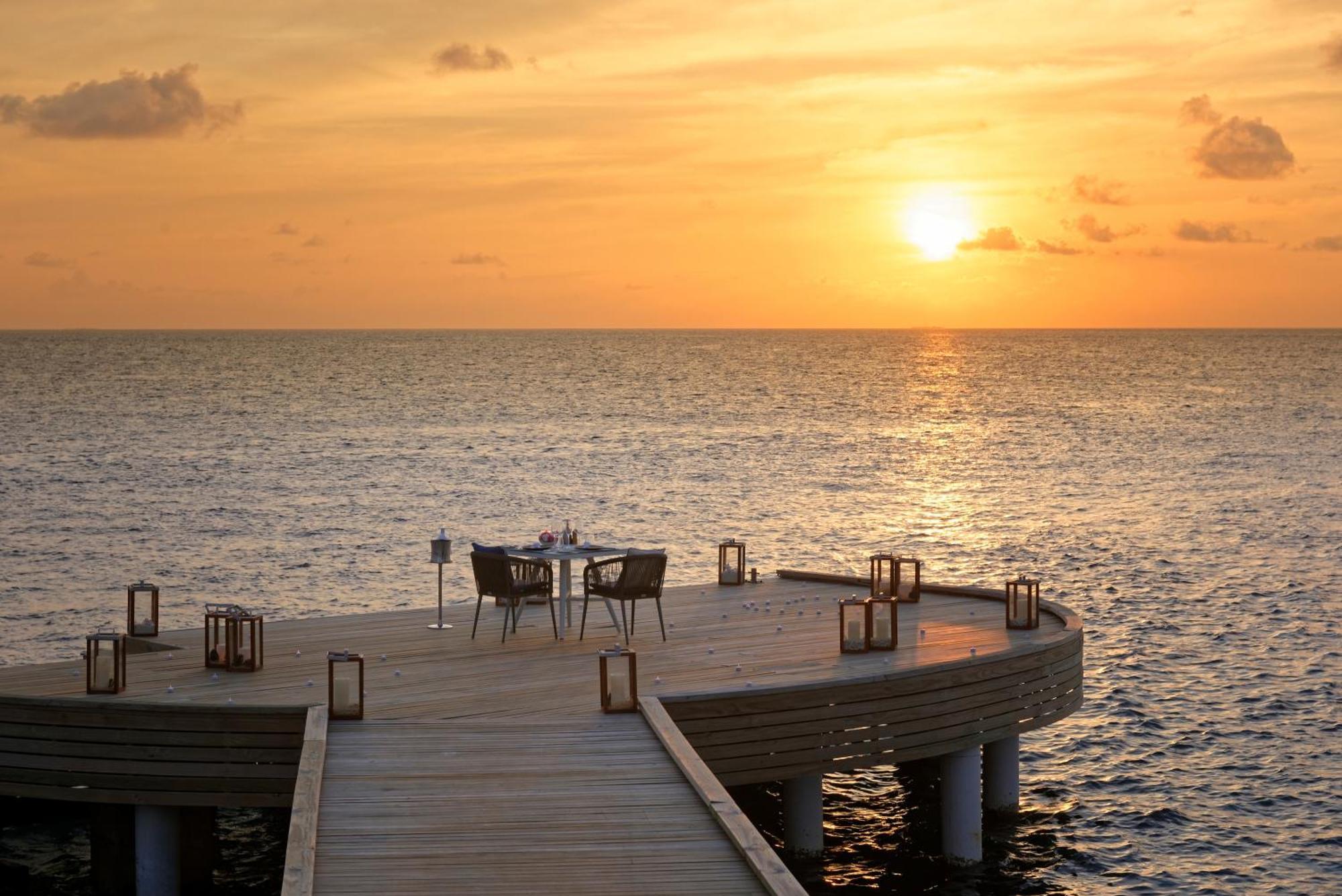 Emerald Faarufushi Resort & Spa Ugoofaaru Esterno foto