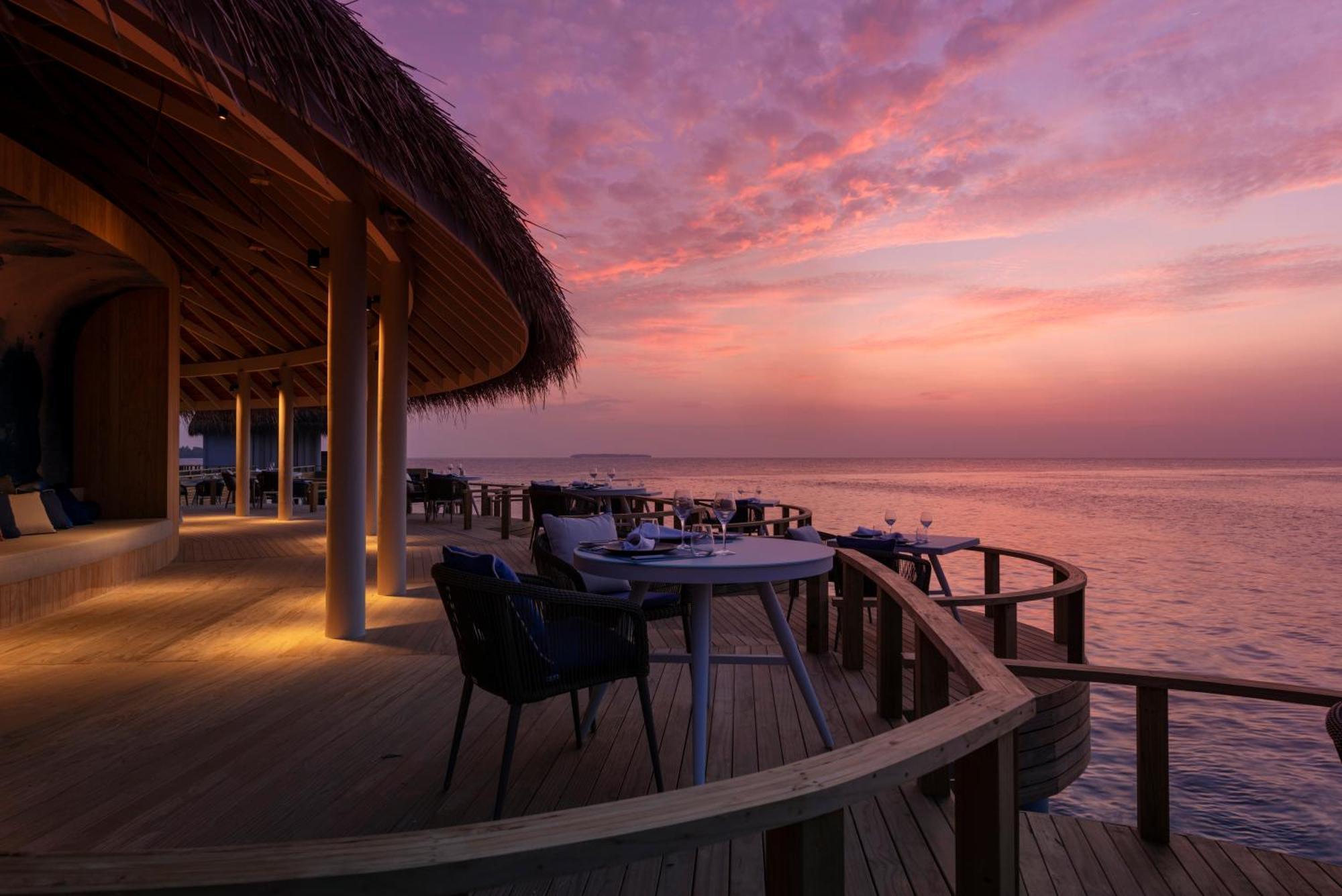 Emerald Faarufushi Resort & Spa Ugoofaaru Esterno foto