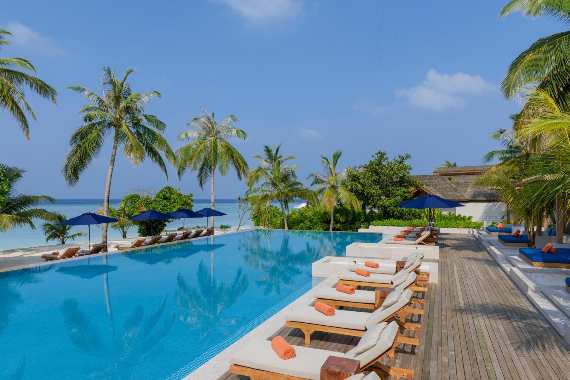 Emerald Faarufushi Resort & Spa Ugoofaaru Esterno foto