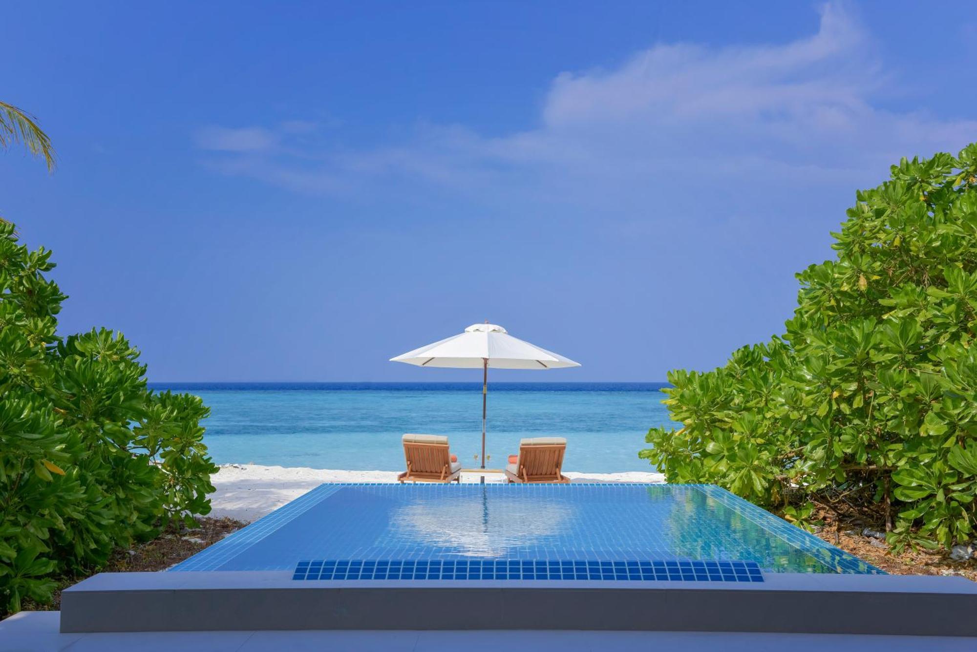 Emerald Faarufushi Resort & Spa Ugoofaaru Esterno foto