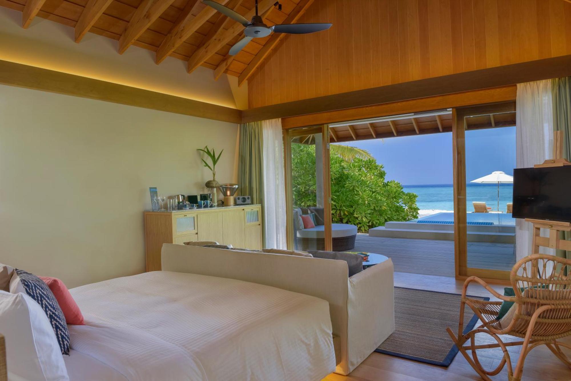 Emerald Faarufushi Resort & Spa Ugoofaaru Esterno foto