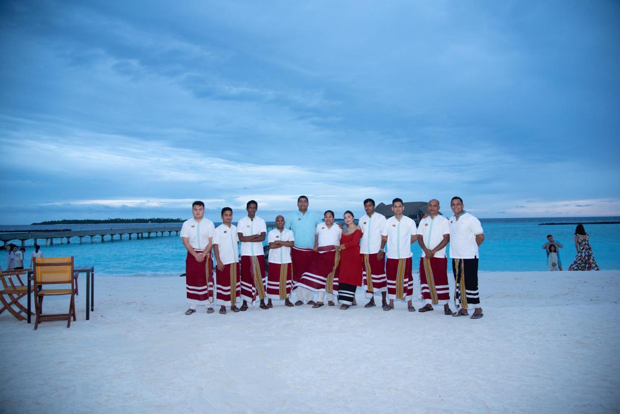 Emerald Faarufushi Resort & Spa Ugoofaaru Esterno foto